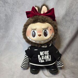 Pop Mart "THE MONSTERS - Catch Me If You Like Me" (TINY SKELETON DOLL MISSING)